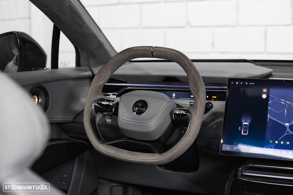 Lotus Eletre 600 Sport SE - 7
