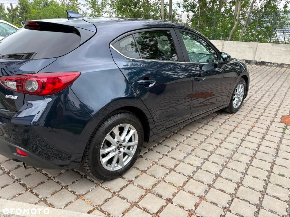 Mazda 3 - 5