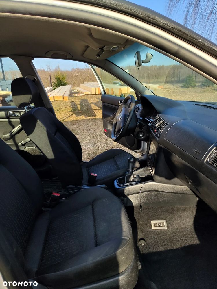 Volkswagen Golf 1.9 TDI Basis - 9