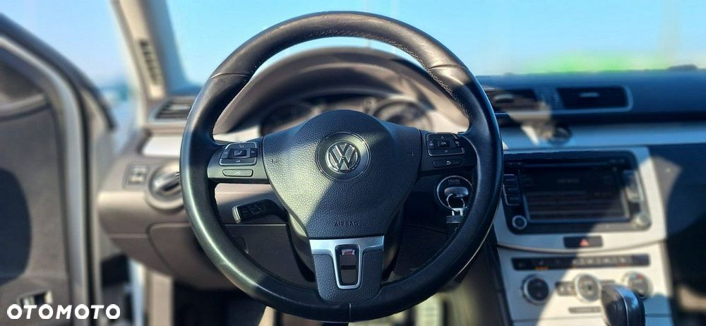 Volkswagen Passat Alltrack - 14