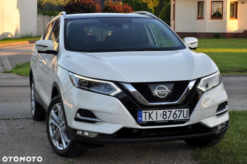 Nissan Qashqai 1.6 DIG-T Tekna+ - 1