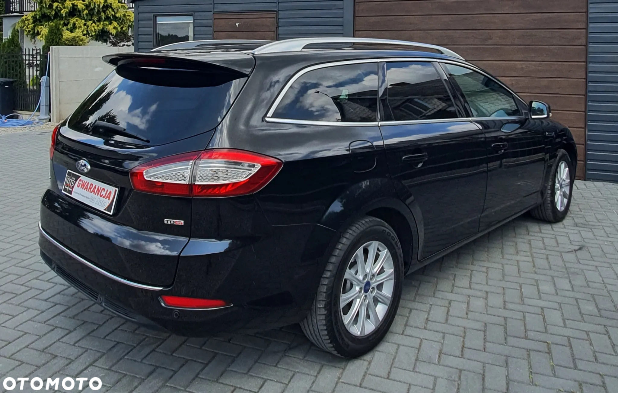 Ford Mondeo 2.0 TDCi Titanium - 11