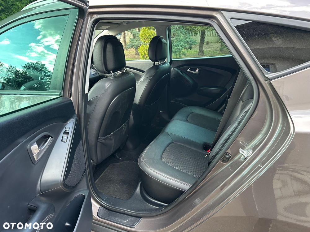 Hyundai ix35 1.7 CRDi Premium 2WD - 11