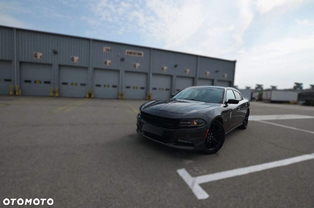 Dodge Charger 5.7 R/T - 23