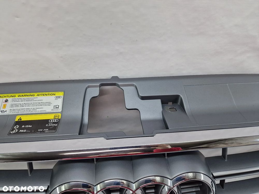 AUDI A3 / S3 8V0 / 8V3 12- ATRAPA / GRILL PRZEDNI PRZÓD , BARDZO ŁADNA , SZARA , NR 8V3853651B/C , NR AUKCJI GL696 (GL697) - 9