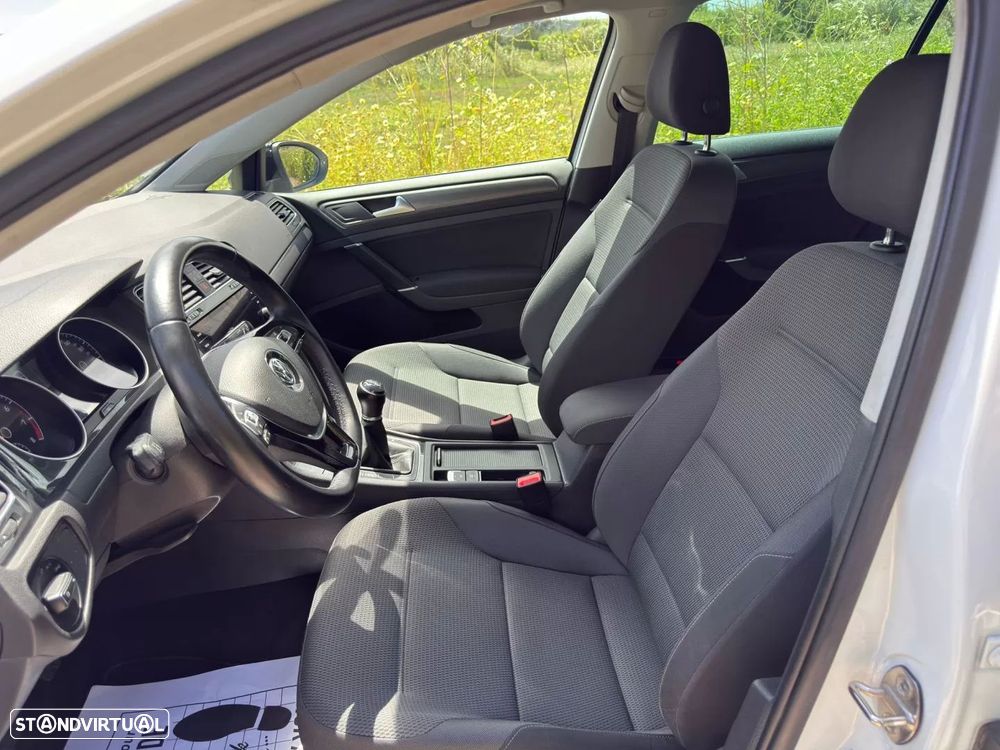 VW Golf 1.0 TSI R-Line - 20