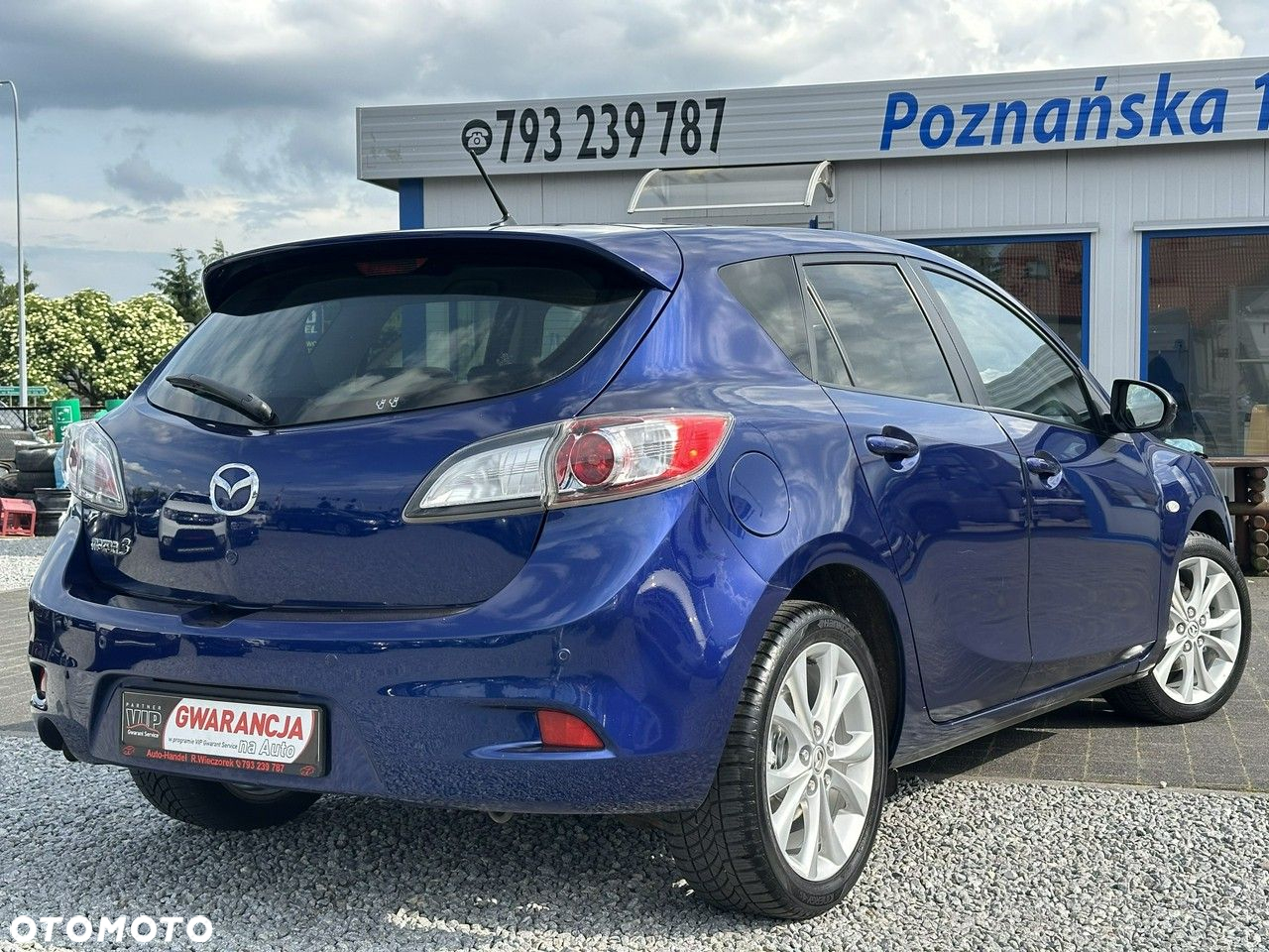 Mazda 3 - 4
