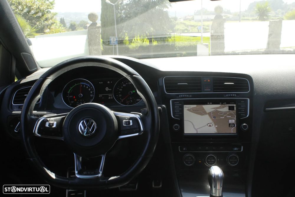 VW Golf 1.4 GTE Plug-in - 29