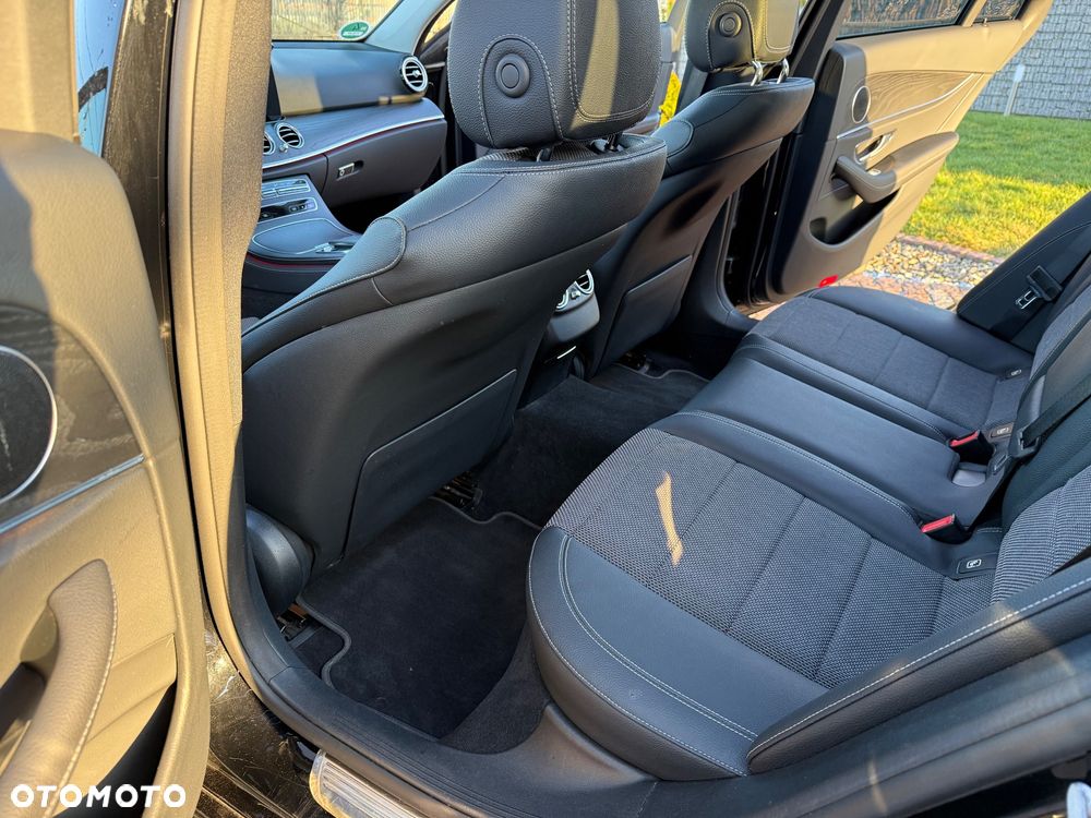 Mercedes-Benz Klasa E 220 d 9G-TRONIC Avantgarde - 17