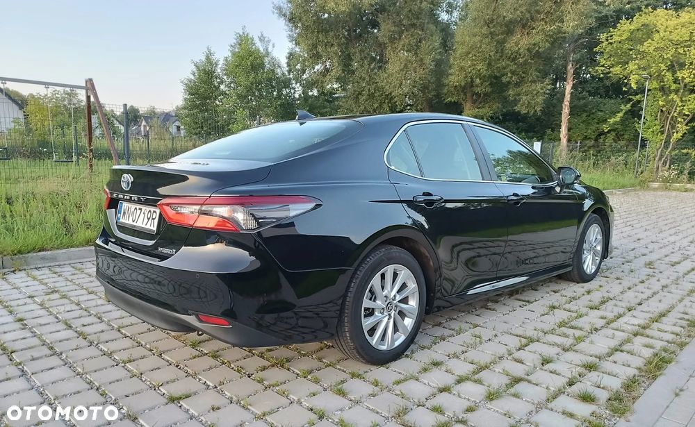 Toyota Camry 2.5 Hybrid Comfort CVT - 8