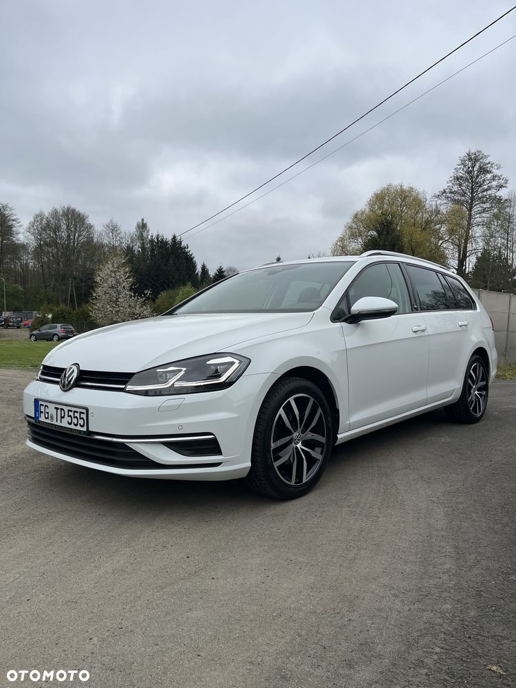 Volkswagen Golf - 3