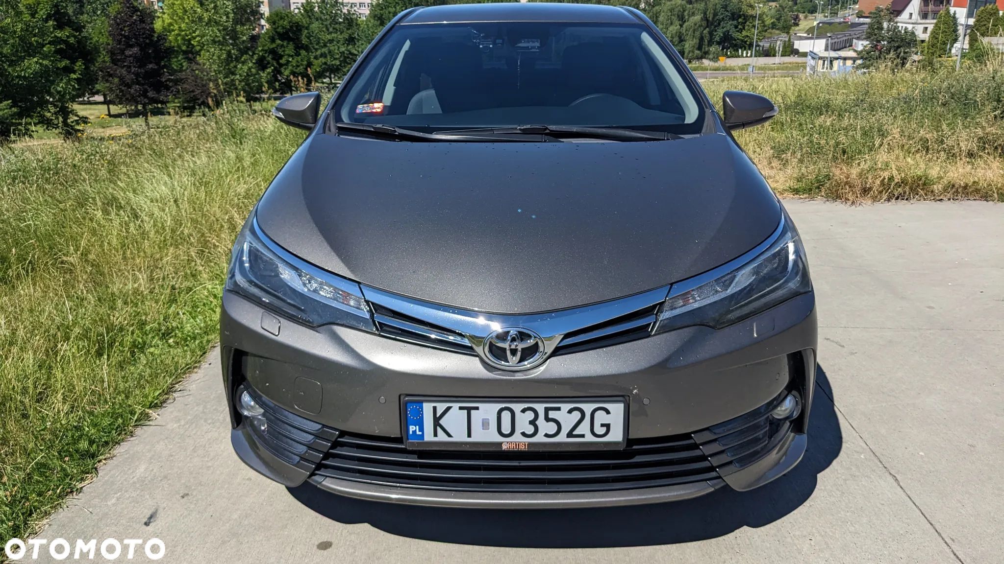 Toyota Corolla 1.6 Premium - 1