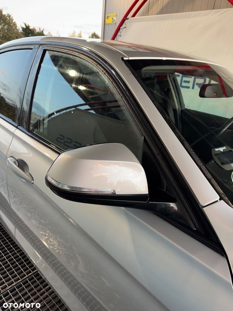 BMW Seria 3 318d - 6