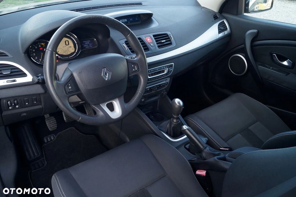 Renault Megane 1.6 16V Sport Way - 7