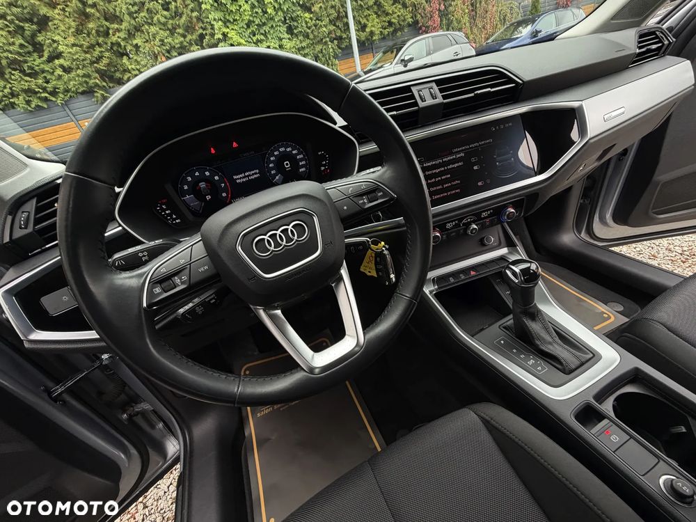 Audi Q3 35 TFSI S tronic - 30