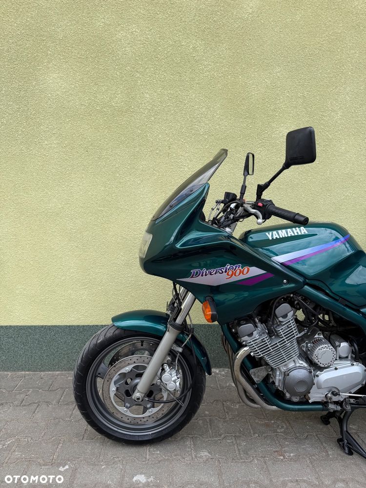 Yamaha XJ - 29