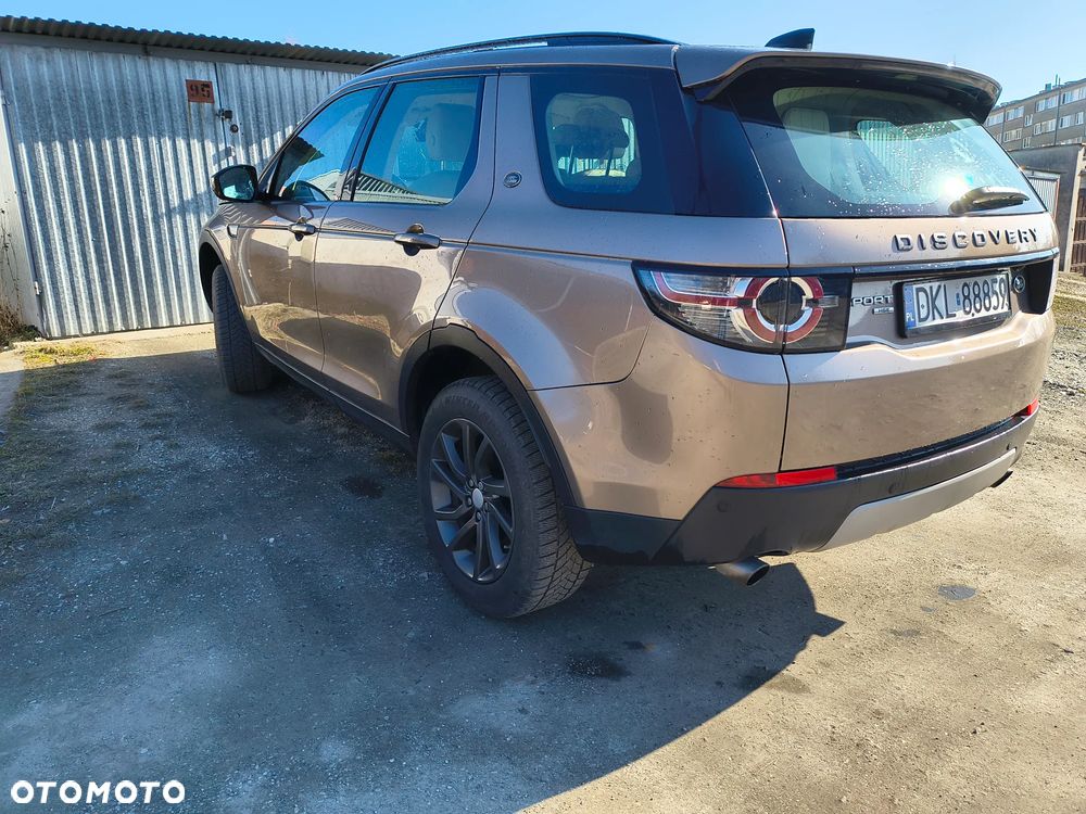 Land Rover Discovery Sport D150 R-Dynamic HSE - 22