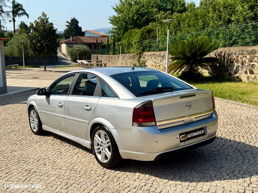 Opel Vectra GTS 2.2 DTi - 5