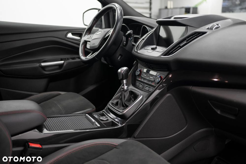 Ford Kuga 1.5 EcoBoost FWD ST-Line ASS - 6