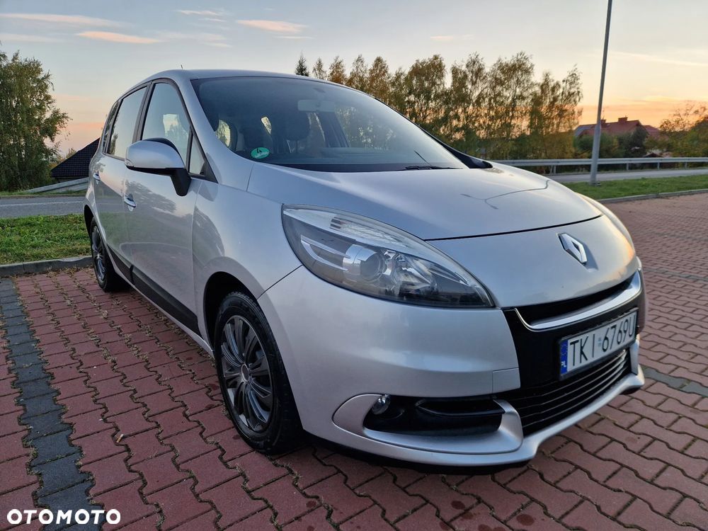 Renault Scenic - 16