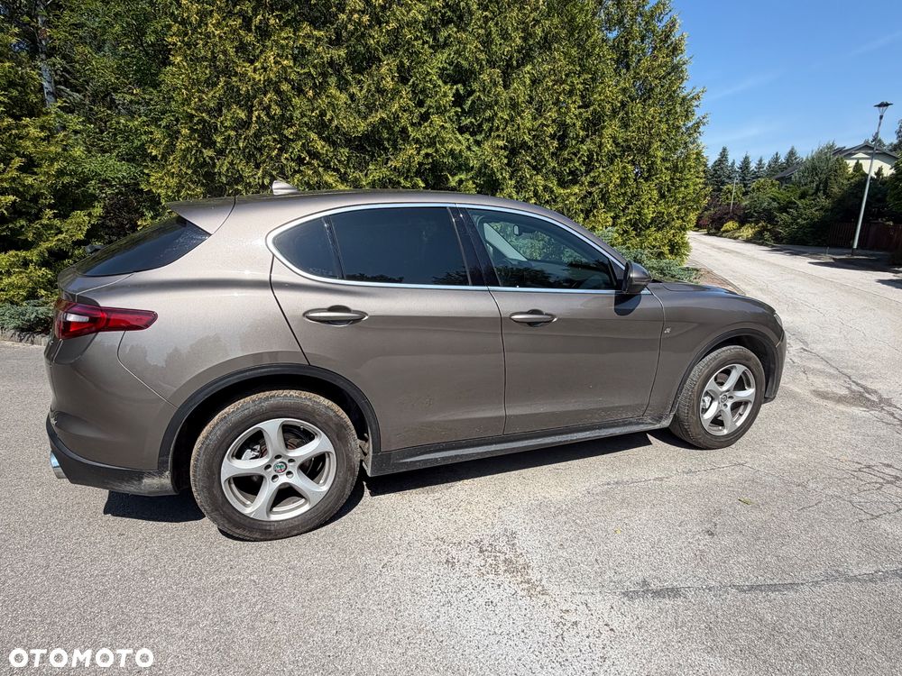 Alfa Romeo Stelvio 2.2 JTDM Q4 - 9