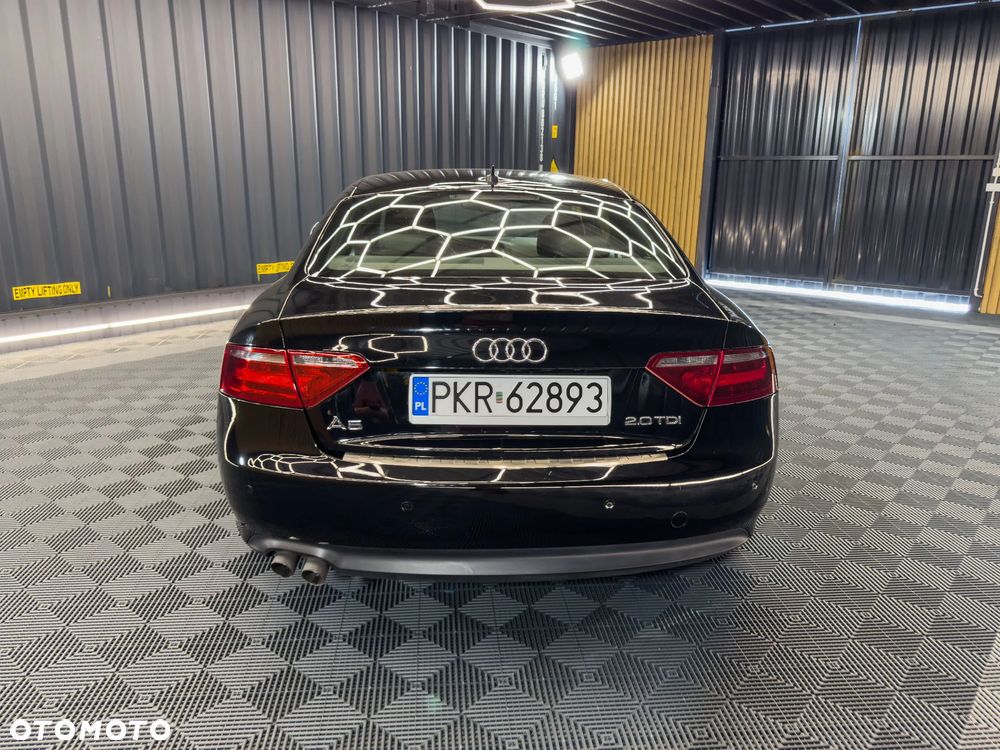 Audi A5 Coupé 2.0 TDI - 9