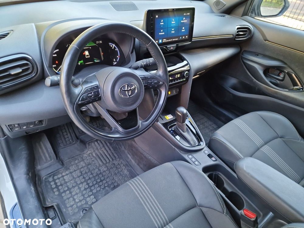 Toyota Yaris Cross - 11