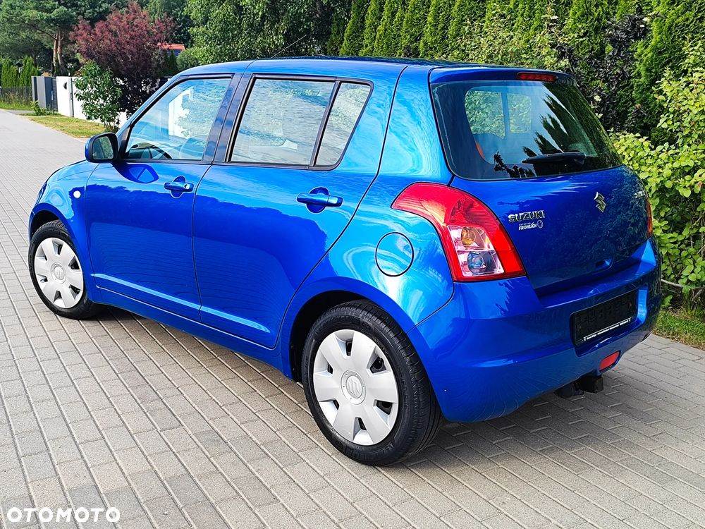 Suzuki Swift 1.3 Club - 6