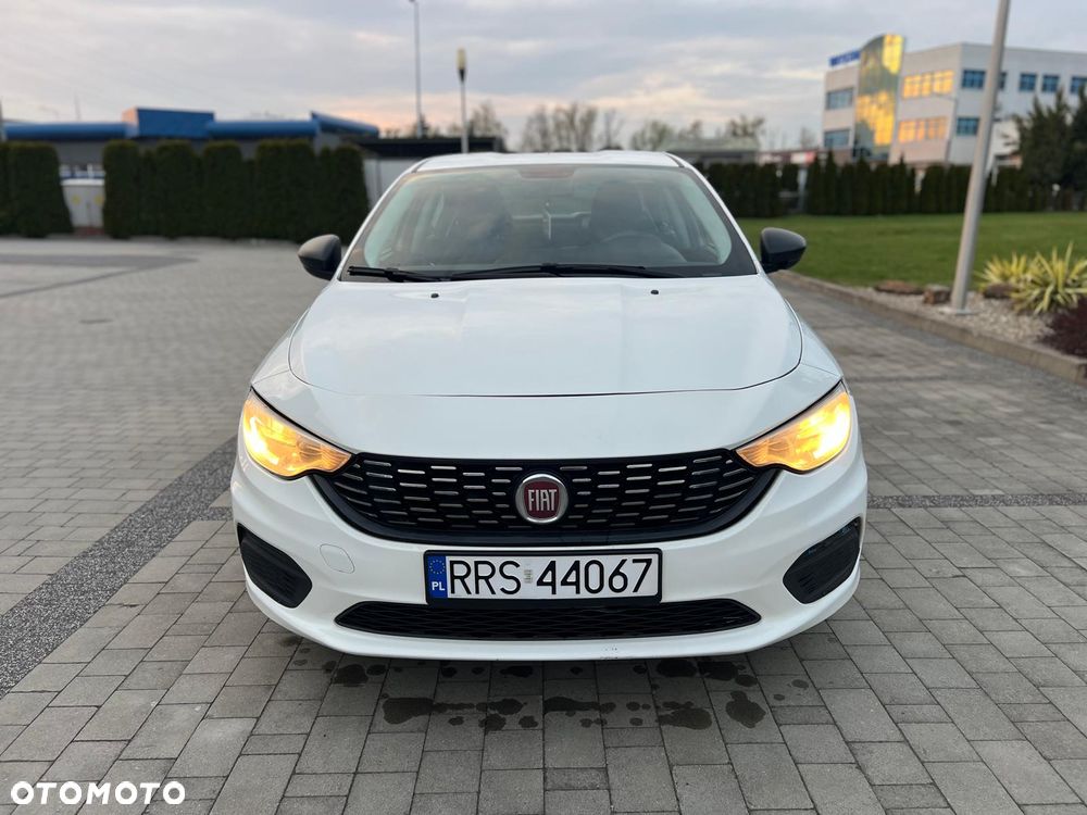 Fiat Tipo 1.4 16v Easy EU6d - 20