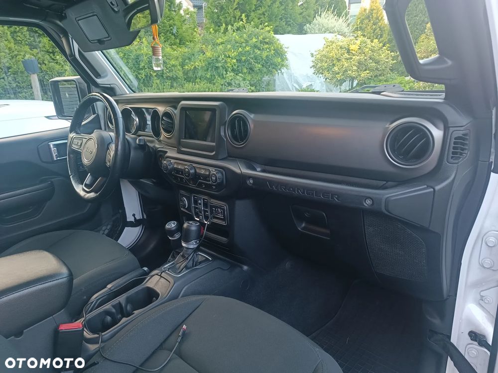 Jeep Wrangler Unlimited 3.6 Automatik X - 17
