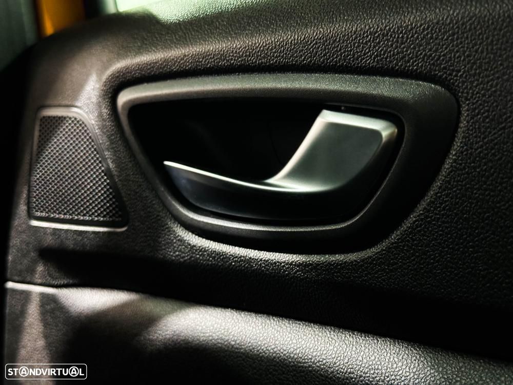 Renault Mégane 1.8 TCe R.S. EDC J19 - 29