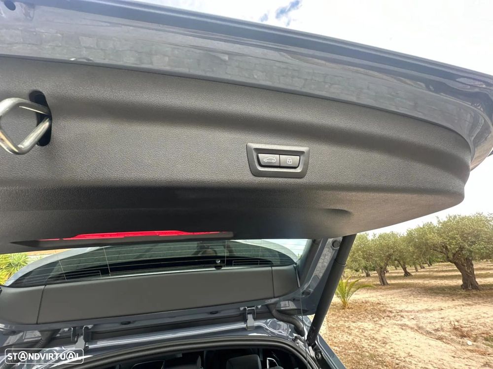 BMW X1 xDrive25e Pack Desportivo M - 29