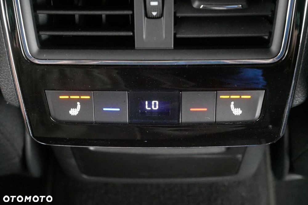 Skoda Superb 2.0 TSI Style DSG - 26