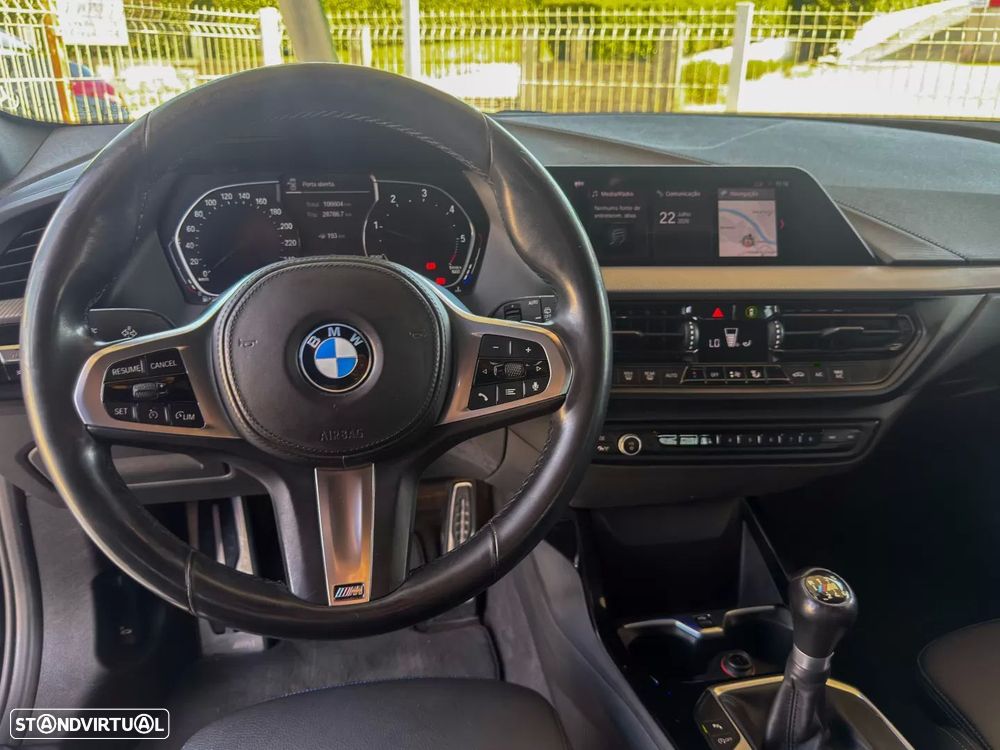BMW 116 d Pack M - 16