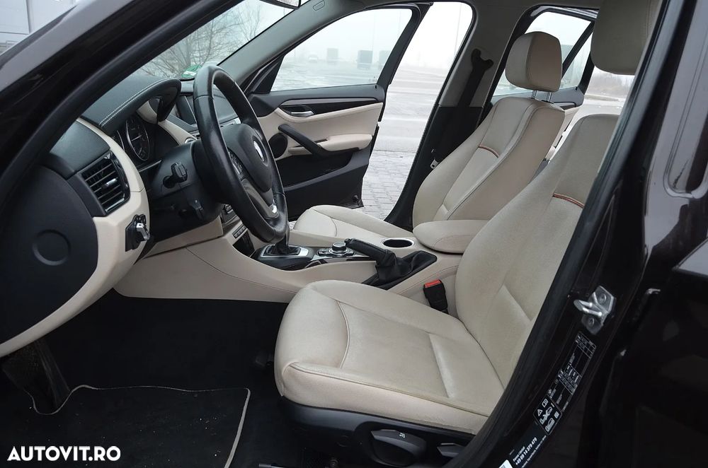 BMW X1 xDrive20d Aut. xLine - 15