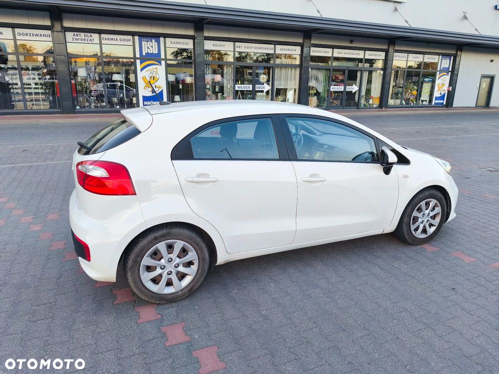 Kia Rio 1.2 Business Line - 7