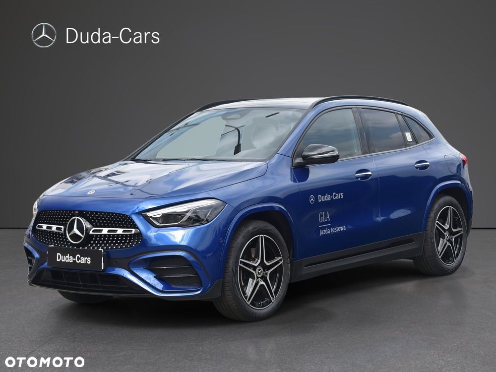 Mercedes-Benz GLA 200 AMG Line - 1