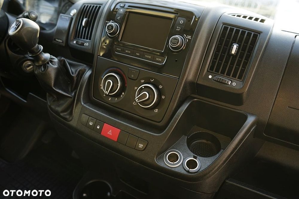 Peugeot Boxer - 24