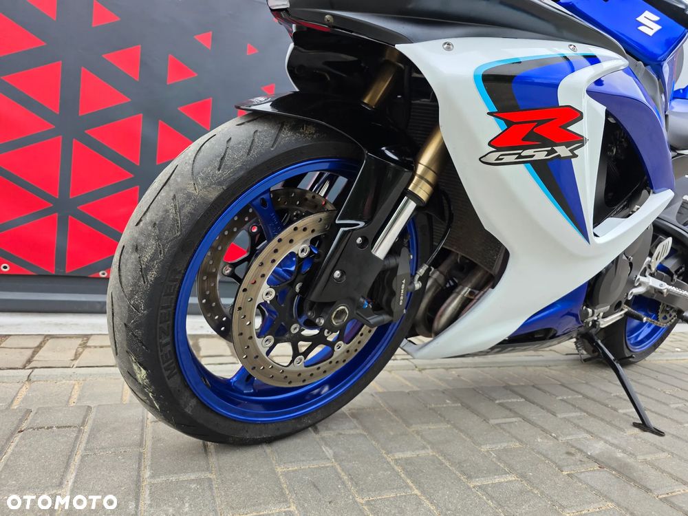 Suzuki GSX-R - 12