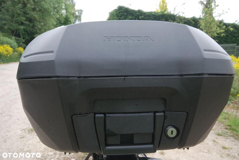 Honda XL - 21