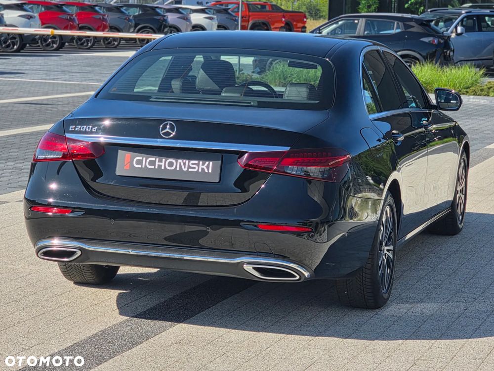 Mercedes-Benz Klasa E 200 d Exclusive - 6