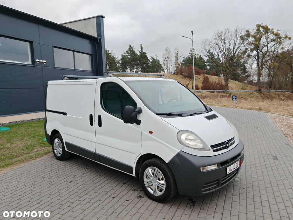 Opel Vivaro - 12
