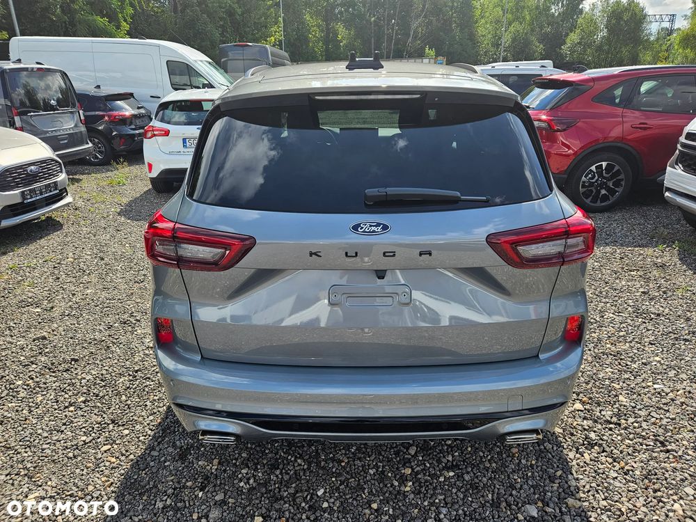 Ford Kuga 1.5 EcoBoost FWD ST-Line - 10