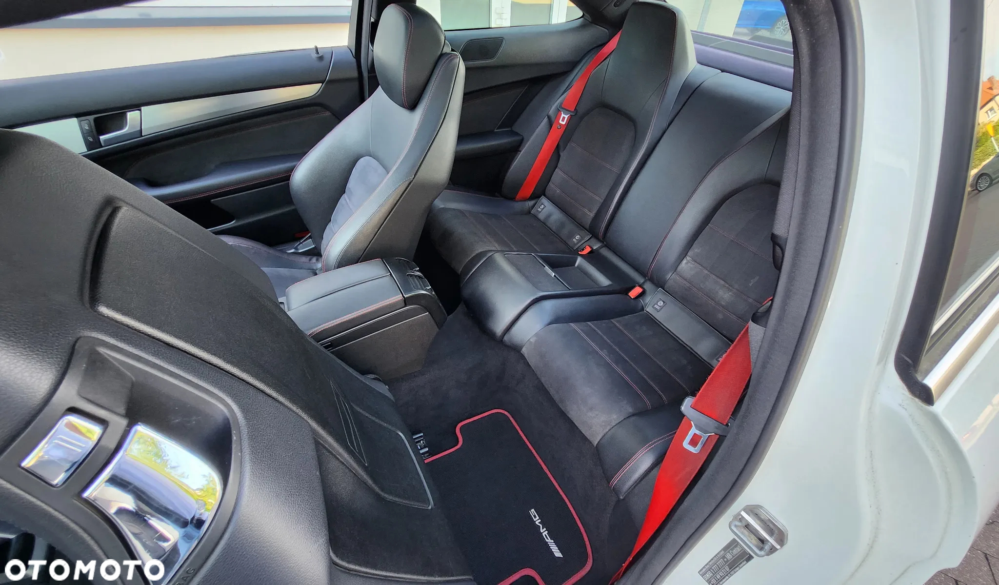 Mercedes-Benz Klasa C 220 CDI Coupe 7G-TRONIC Edition - 12