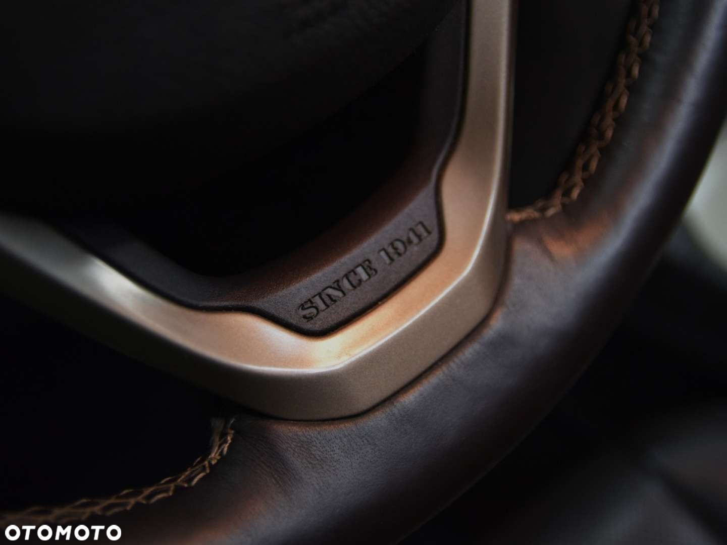 Jeep Grand Cherokee - 27