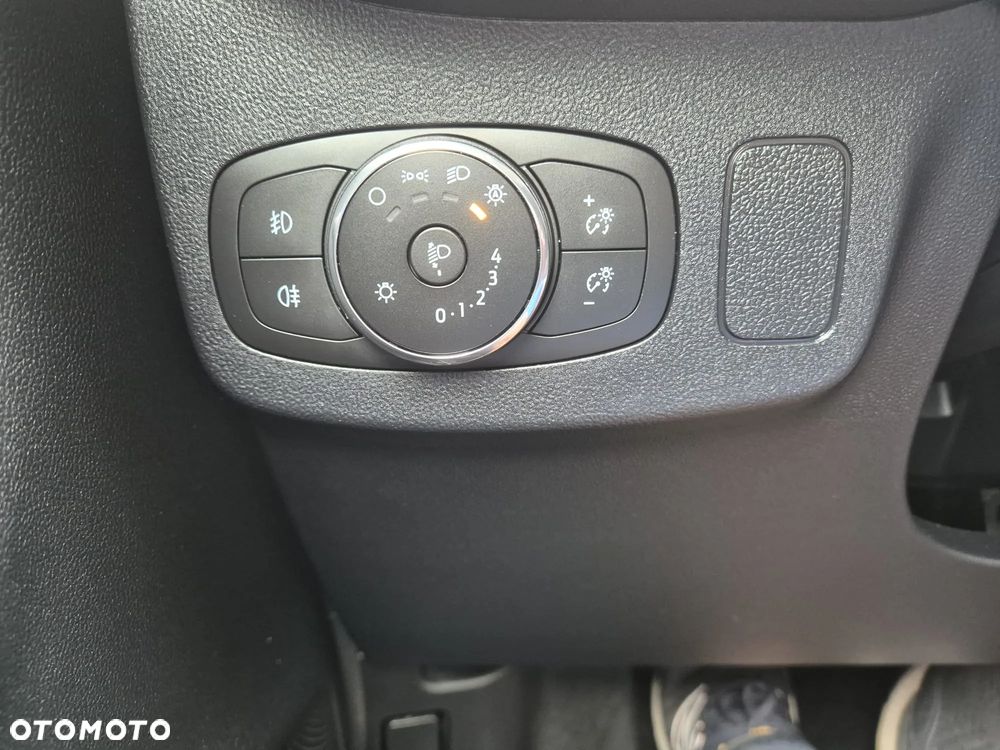 Ford Puma 1.0 EcoBoost Hybrid TITANIUM - 16