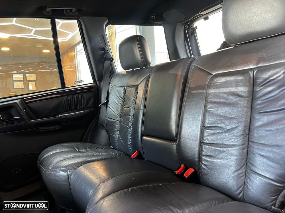 Jeep Grand Cherokee 5.9 LX - 13