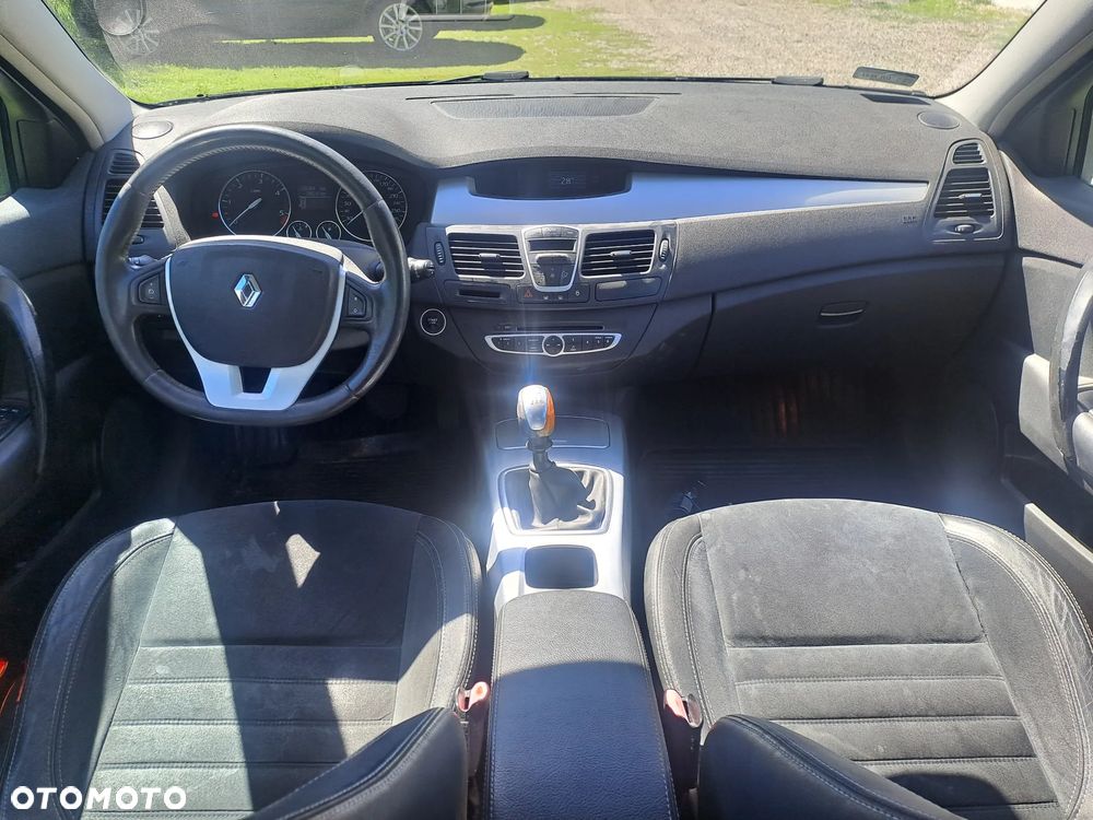 Renault Laguna 2.0 DCi Confort Dynamique - 10