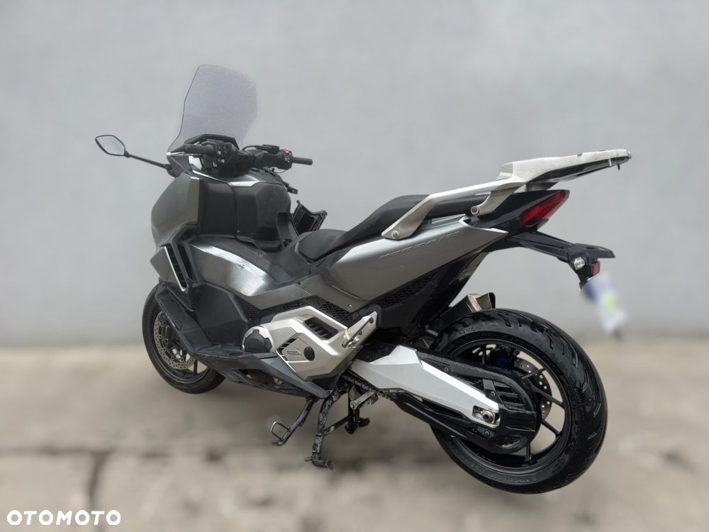 Honda NSS - 3