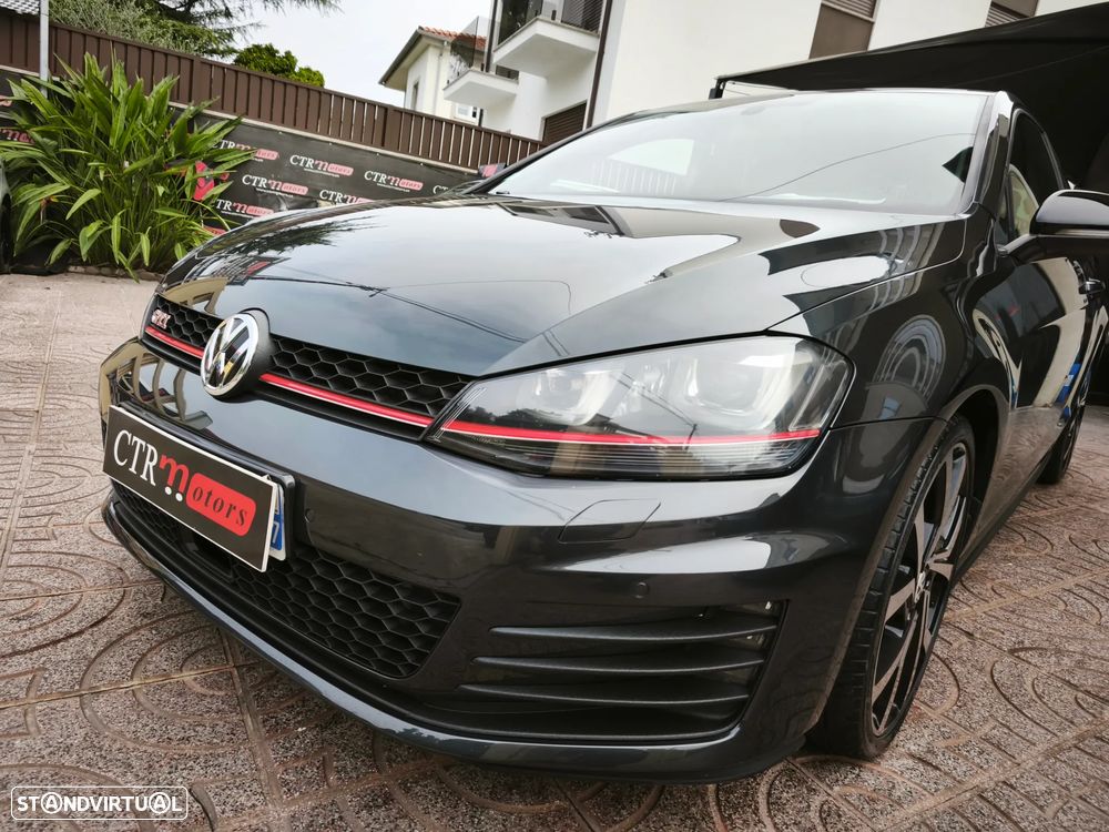 VW Golf GTI Performance BlueMotion - 16